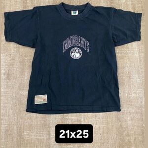 KOI kids of immigrants men’s medium